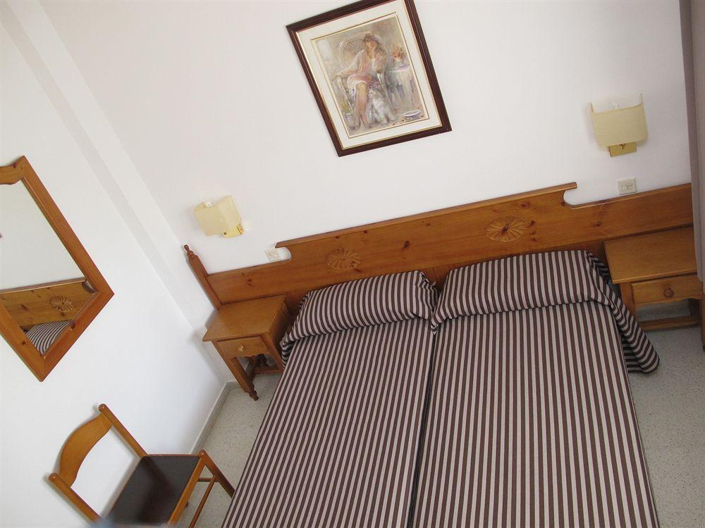 Apartamentos Santi Lloret de Mar Zewnętrze zdjęcie